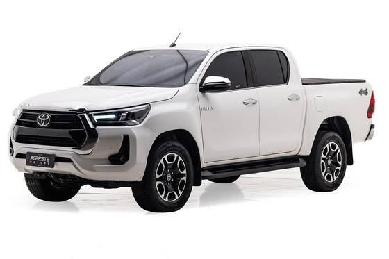 TOYOTA HILUX 2.8 D-4D TURBO DIESEL CD SRX 4X4 AUTOMÁTICO